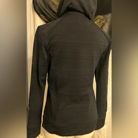 NWT SHAPE Active Wear Harmony Hoodie - Picture 8 of 16